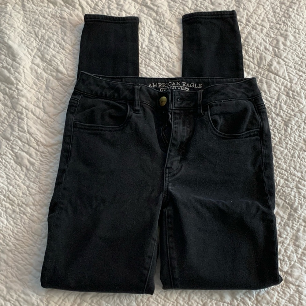 American Eagle skinny jeans